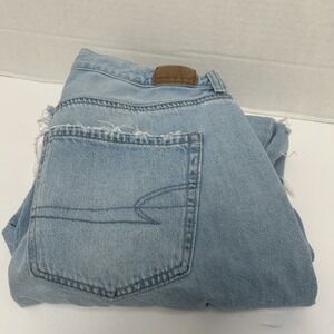 American Eagle Light Wash Destroyed Baggy Skater Jeans Size 8‎ Wide Leg Raw Hem